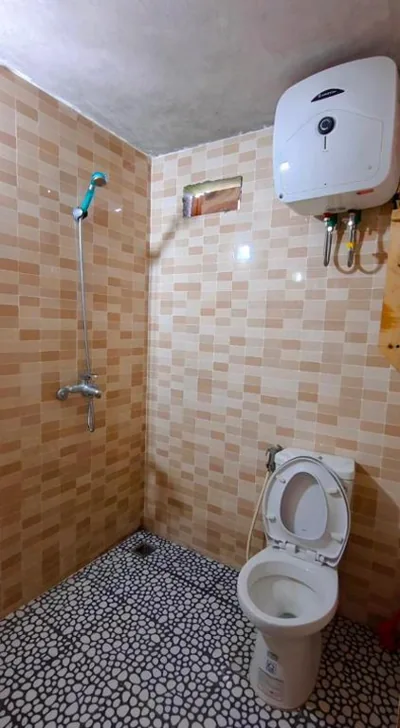 Giay's Local House – Photos 16